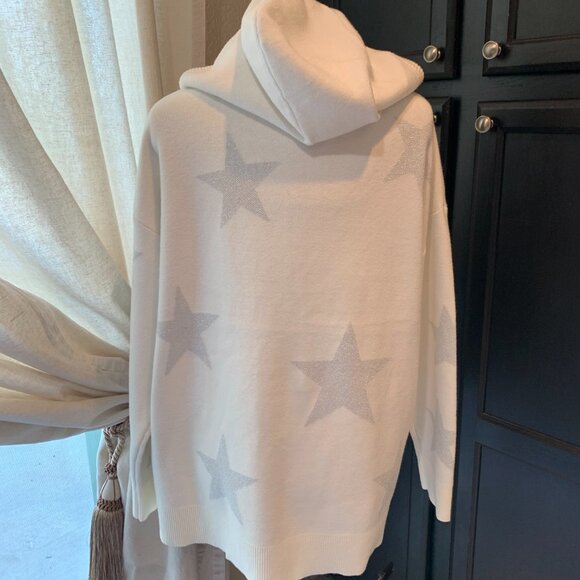 Sweater Cream with Silver Stars 1X NWT Hooded - Picture 5 of 13